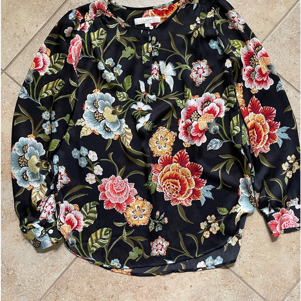 LOFT floral blouse
